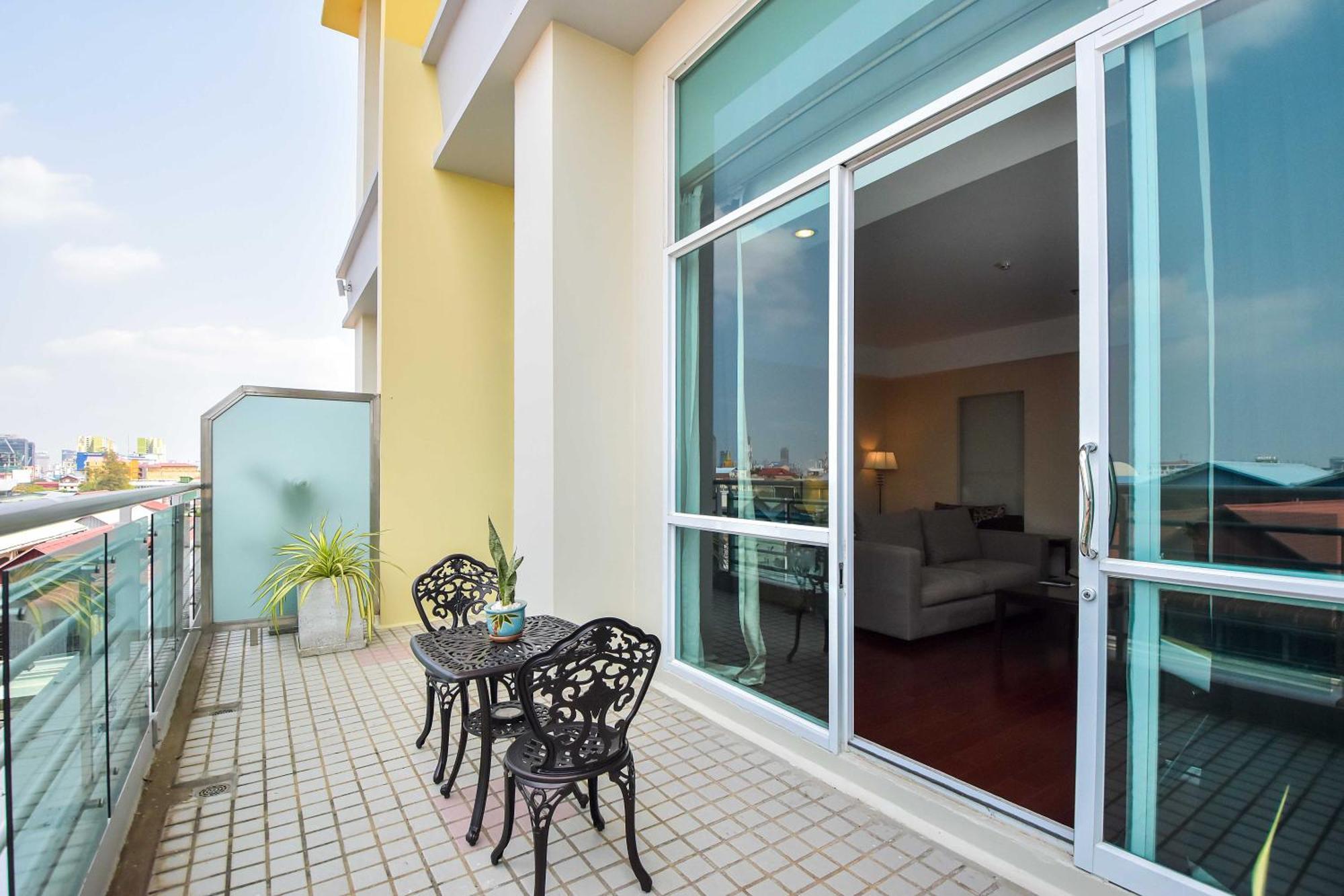 Dara Airport Hotel Phnom Penh Exterior foto