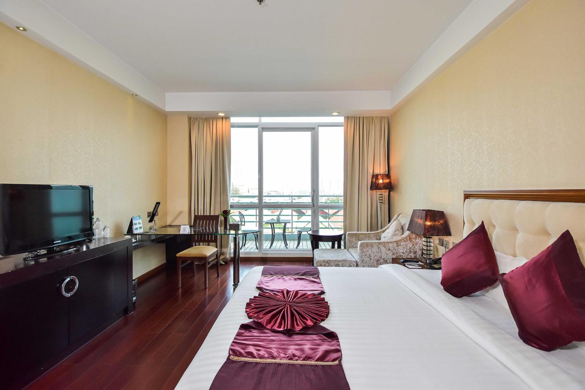 Dara Airport Hotel Phnom Penh Exterior foto